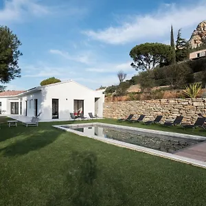 Mita Villa
