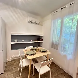 50m De La Grande Appartement