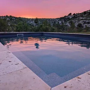  Guest house Aquarius In Cassis, D'hotes